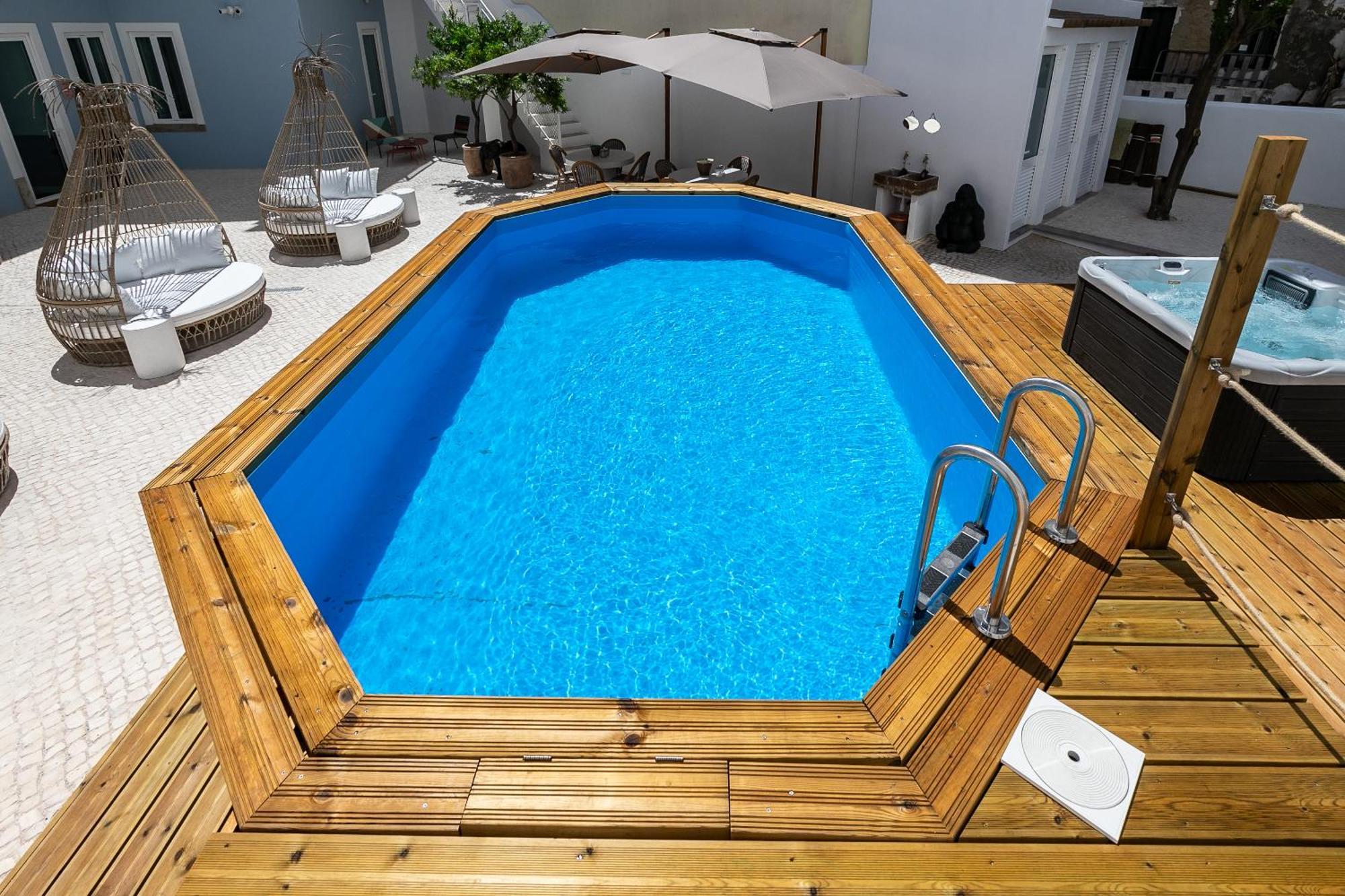 Dona Simone Boutique Suites & Studios - By @ Rita'S Place فارو المظهر الخارجي الصورة